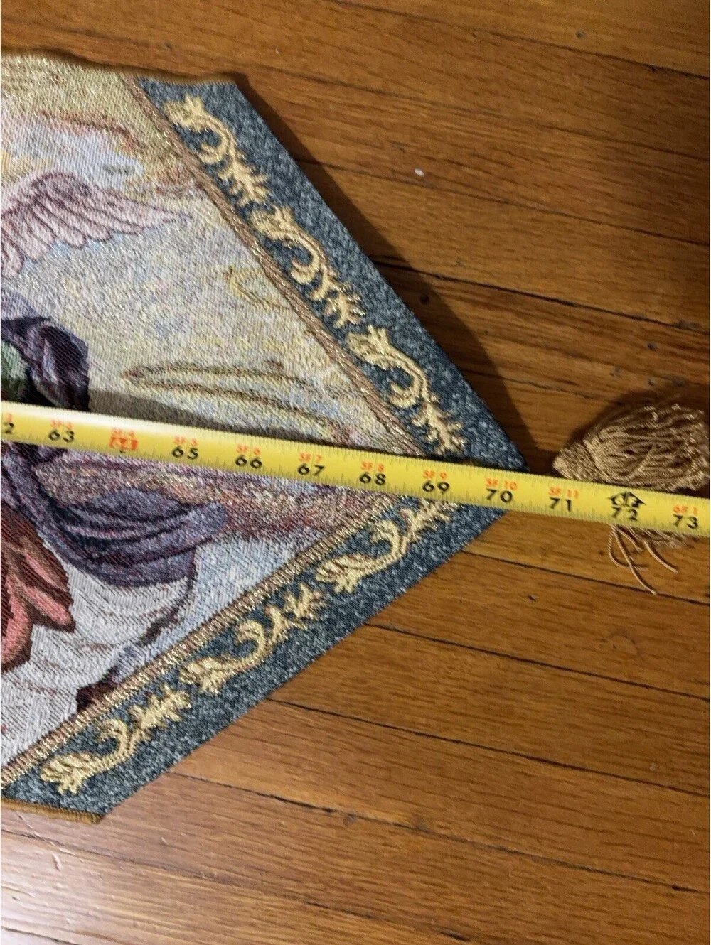Lena Liu Angel  Of light Tapestry Table Runner Pointed Ends Tassels  Drycleaned